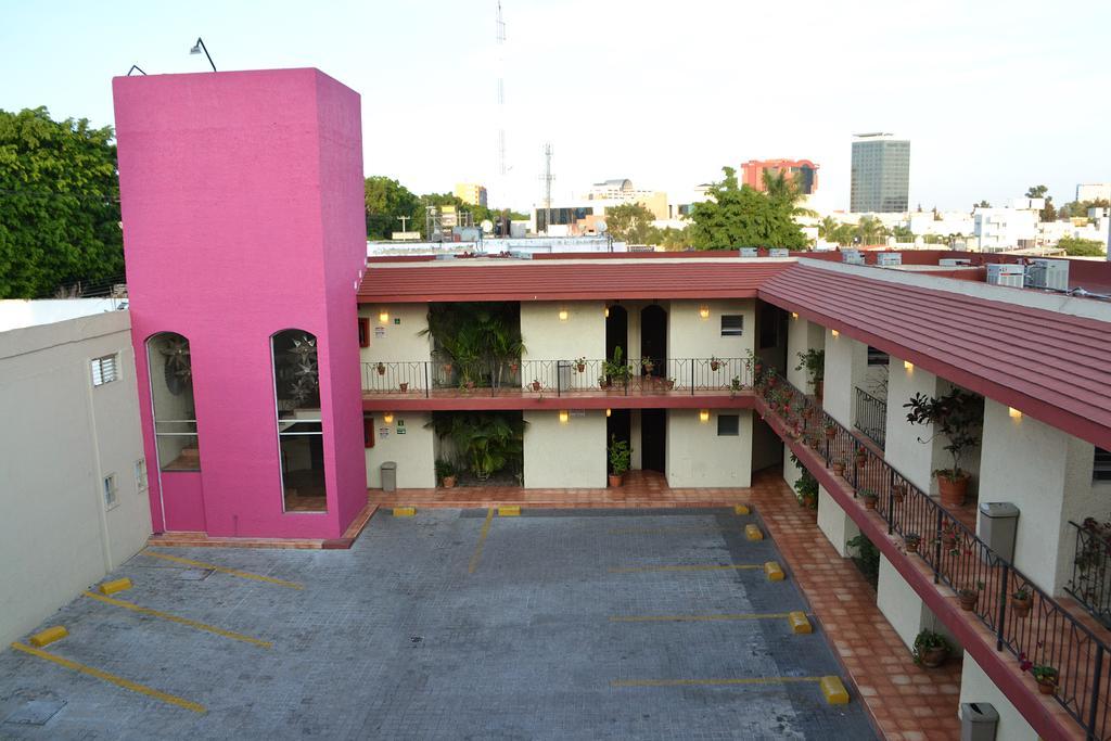 Hotel Villa Del Sol Expo Guadalajara Exteriör bild